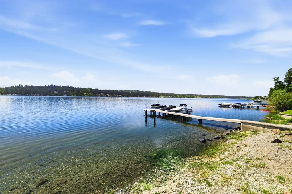 2837 E Lake Sammamish Parkway NE Sammamish WA 98074