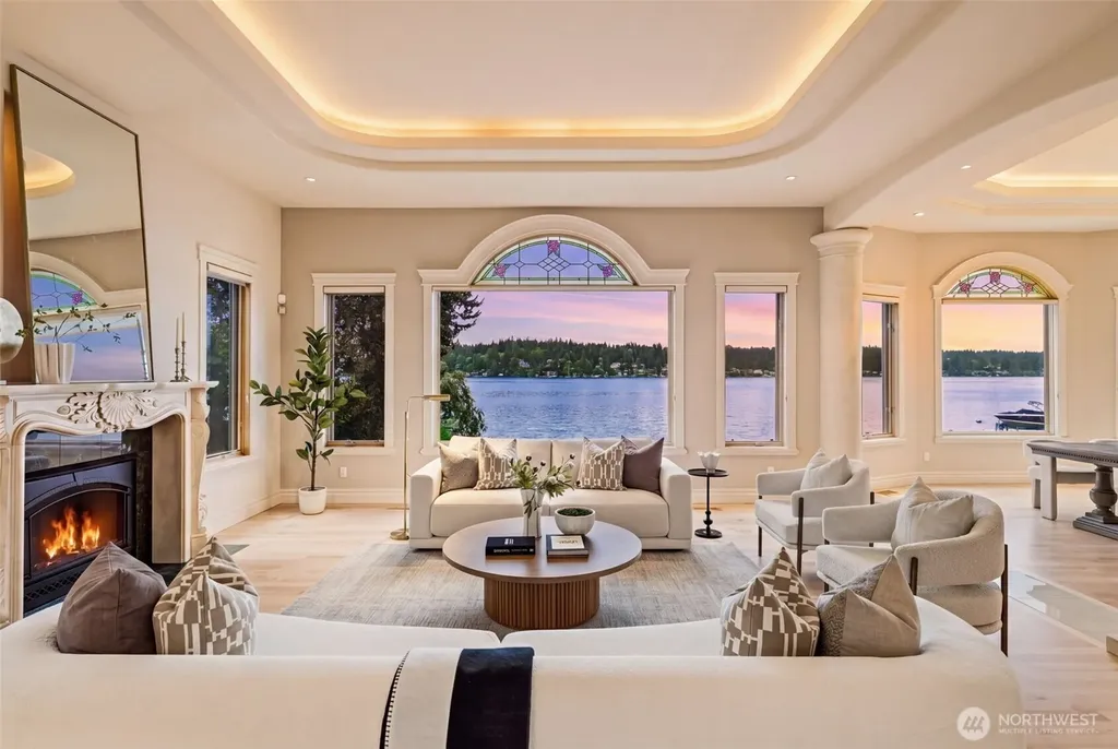 2837 E Lake Sammamish Parkway NE Sammamish WA 98074