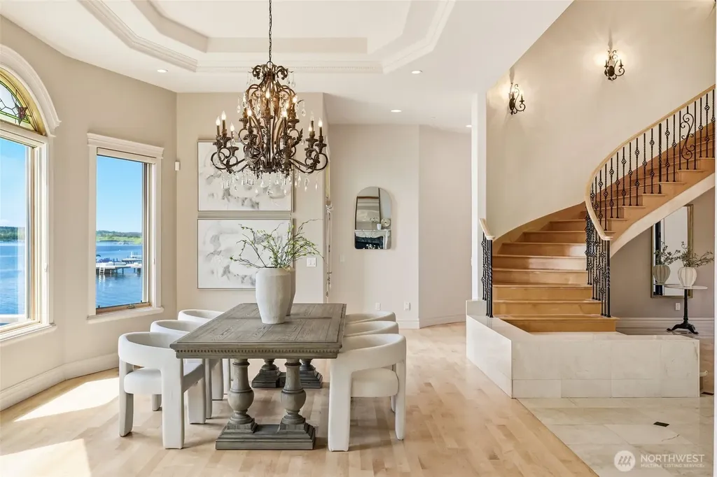 2837 E Lake Sammamish Parkway NE Sammamish WA 98074