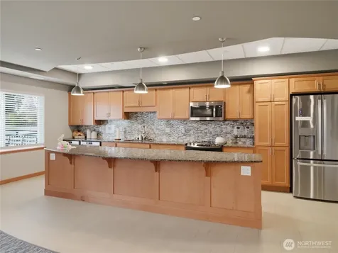 3803 17th Street SW Puyallup WA 98373