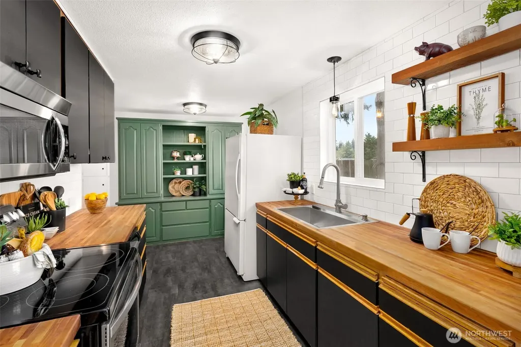 2105 96th Place SE Everett WA 98208