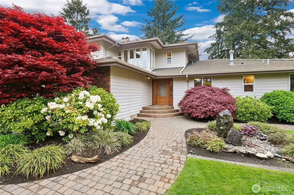 1340 Coral Drive Fircrest WA 98466