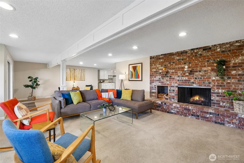 1340 Coral Drive Fircrest WA 98466