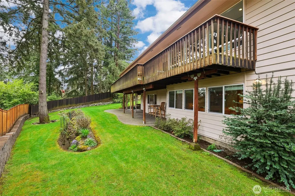 1340 Coral Drive Fircrest WA 98466