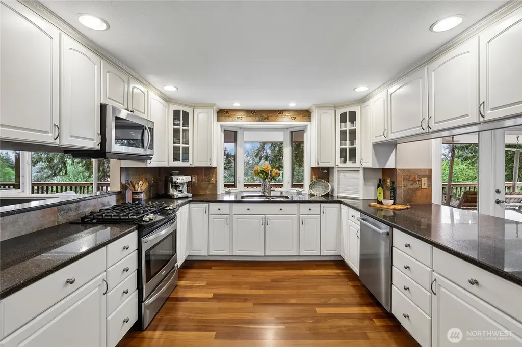 1340 Coral Drive Fircrest WA 98466