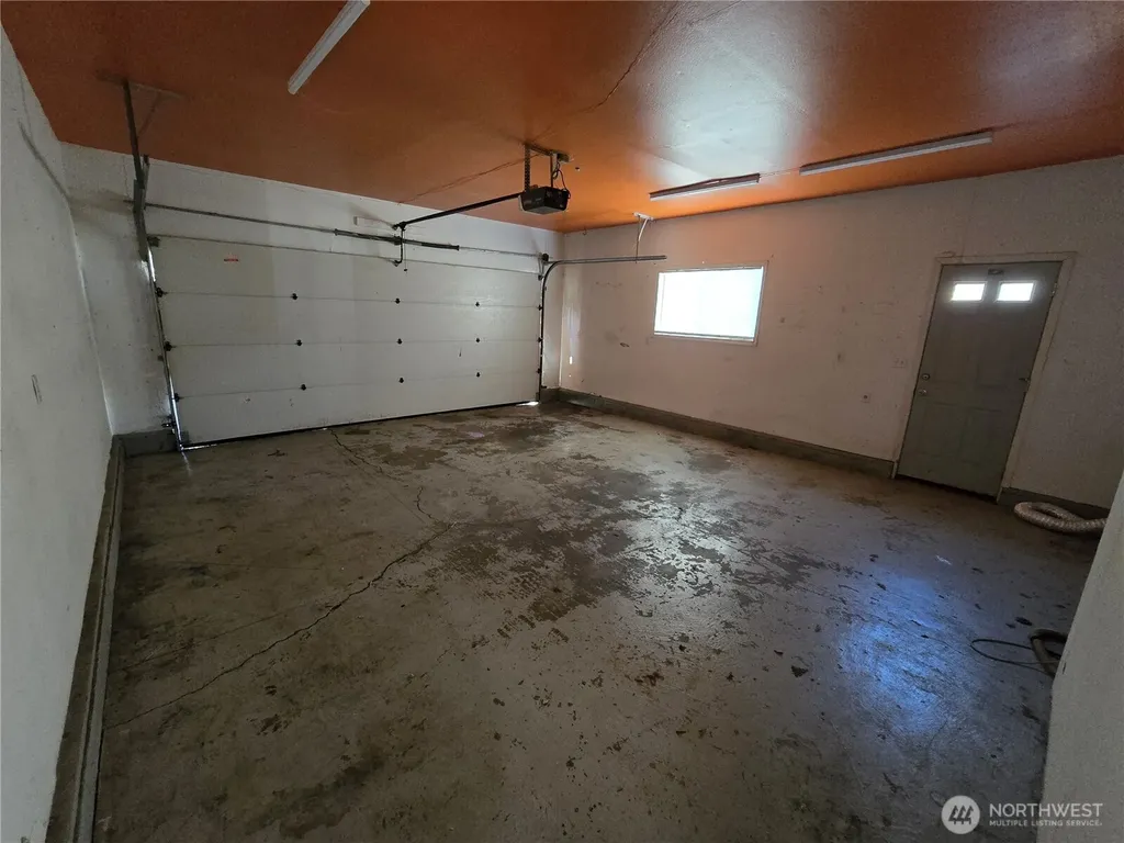4002 Oak Street Longview WA 98632