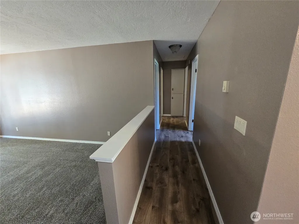 4002 Oak Street Longview WA 98632