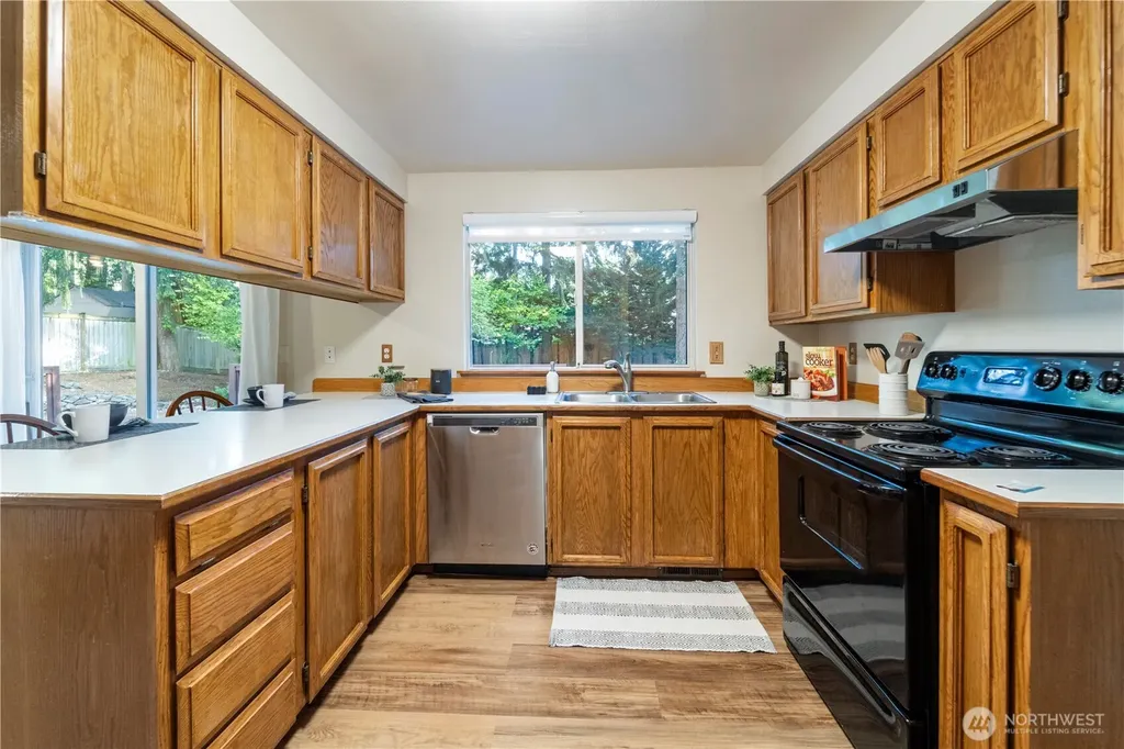 9614 175th Street Court East Puyallup WA 98375