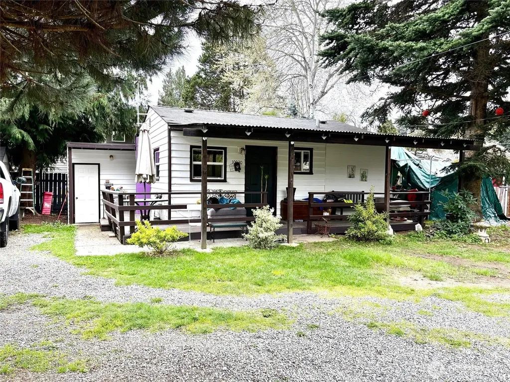 10030 30th Avenue SW Seattle WA 98146