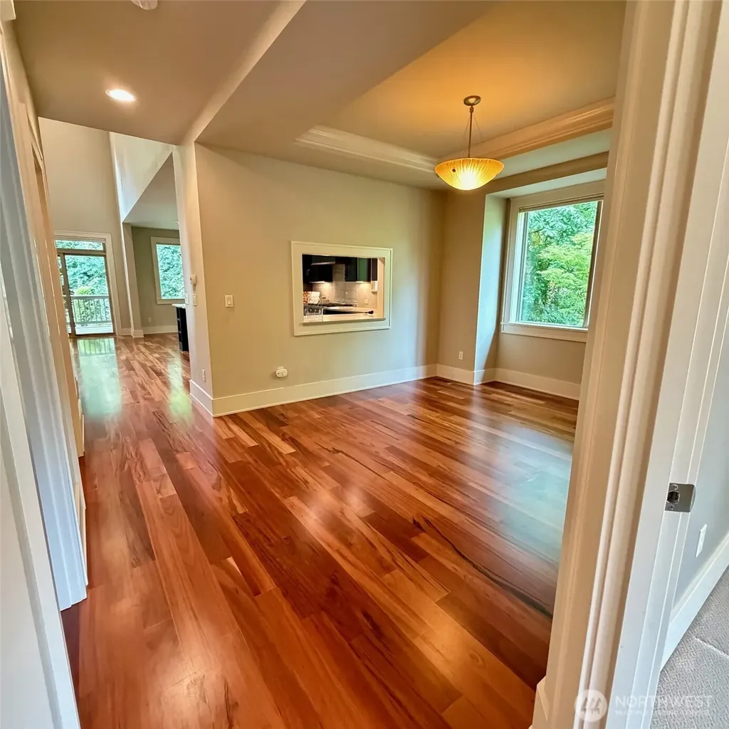 1727 Nile Avenue NE Renton WA 98059