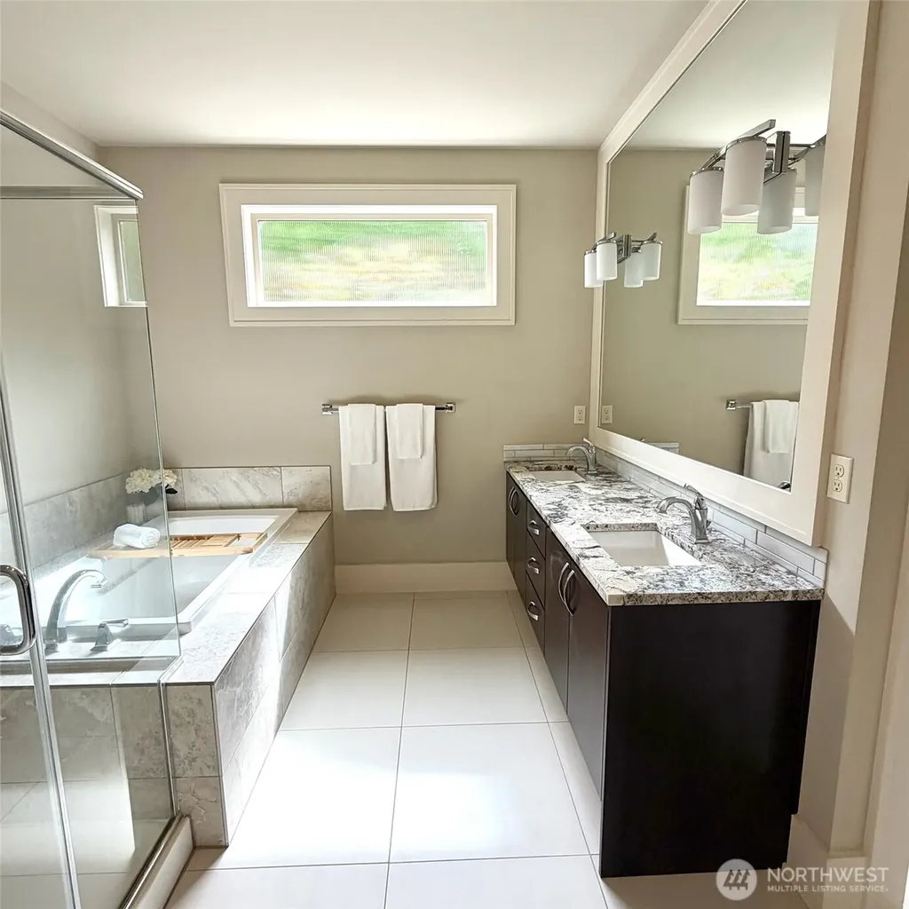 1727 Nile Avenue NE Renton WA 98059