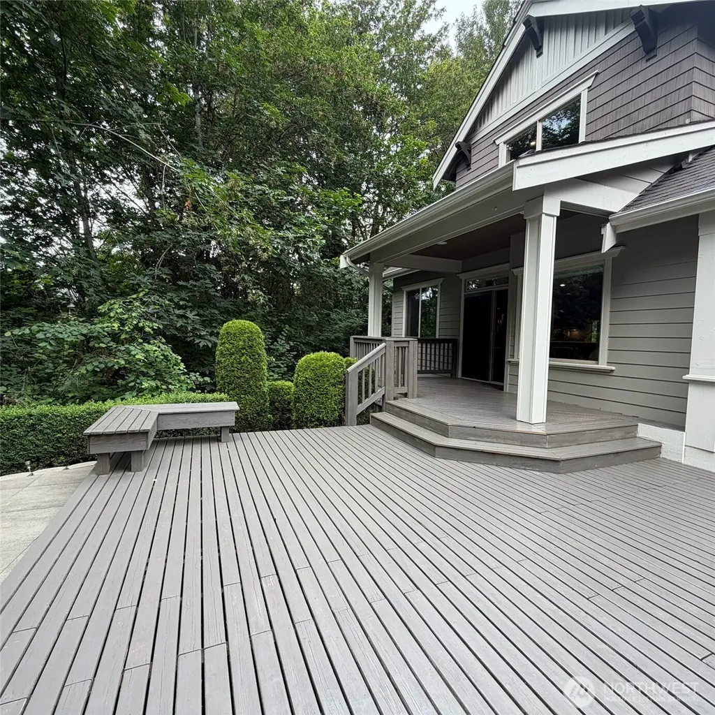 1727 Nile Avenue NE Renton WA 98059