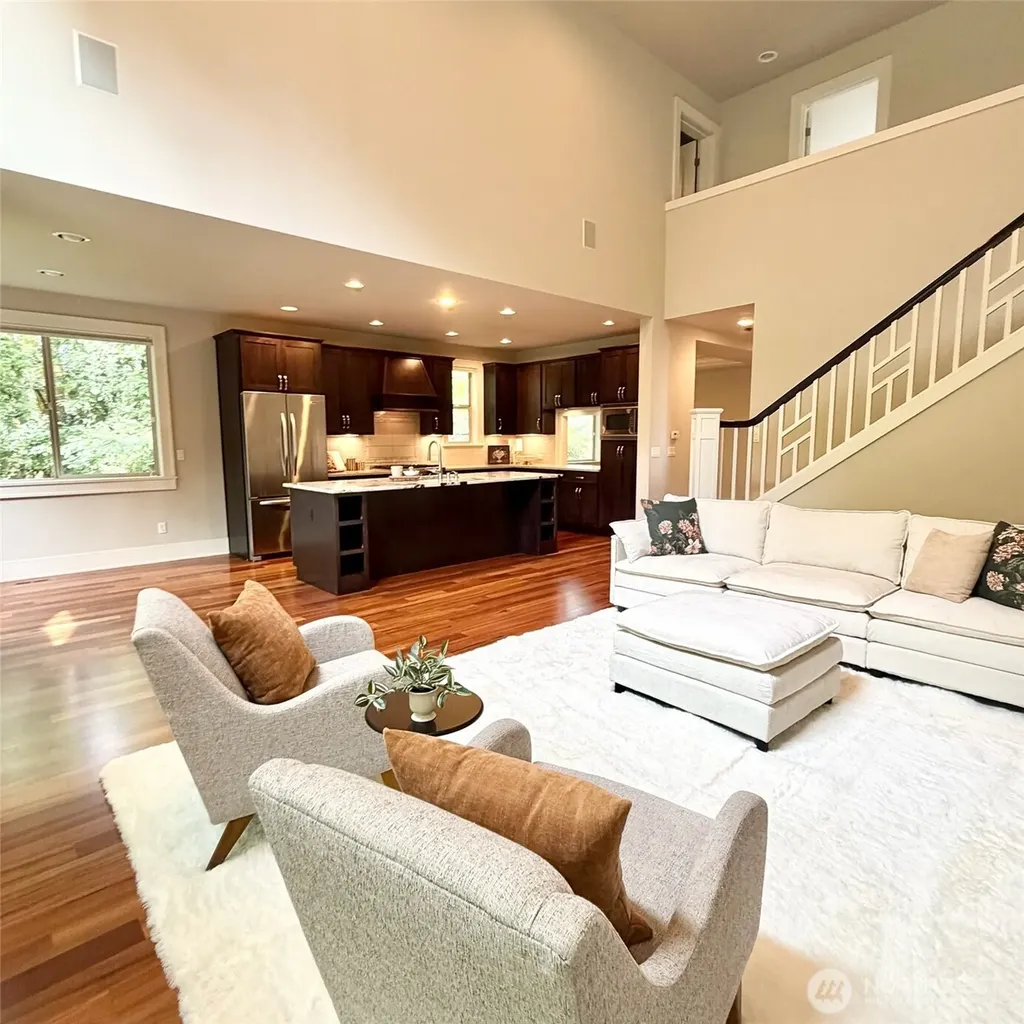 1727 Nile Avenue NE Renton WA 98059