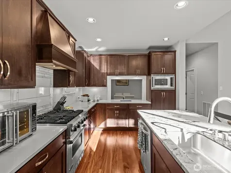 1727 Nile Avenue NE Renton WA 98059