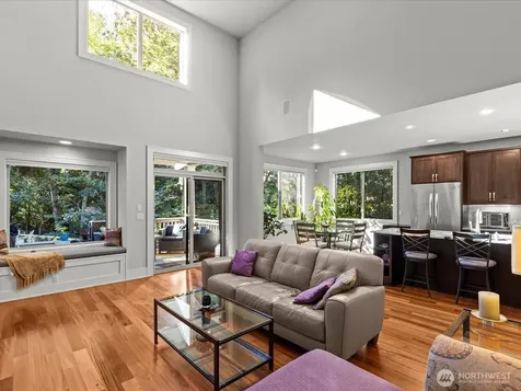 1727 Nile Avenue NE Renton WA 98059