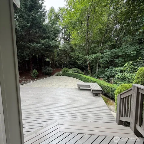 1727 Nile Avenue NE Renton WA 98059