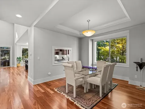 1727 Nile Avenue NE Renton WA 98059