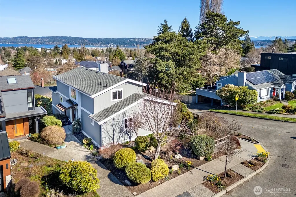 6001 60th Avenue NE Seattle WA 98115