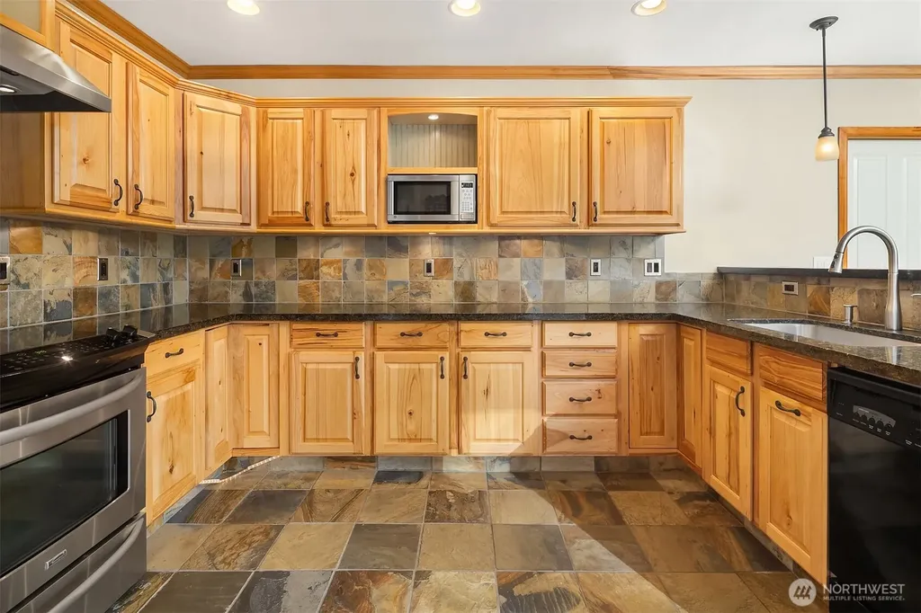 3723 188th Street NE Arlington WA 98223