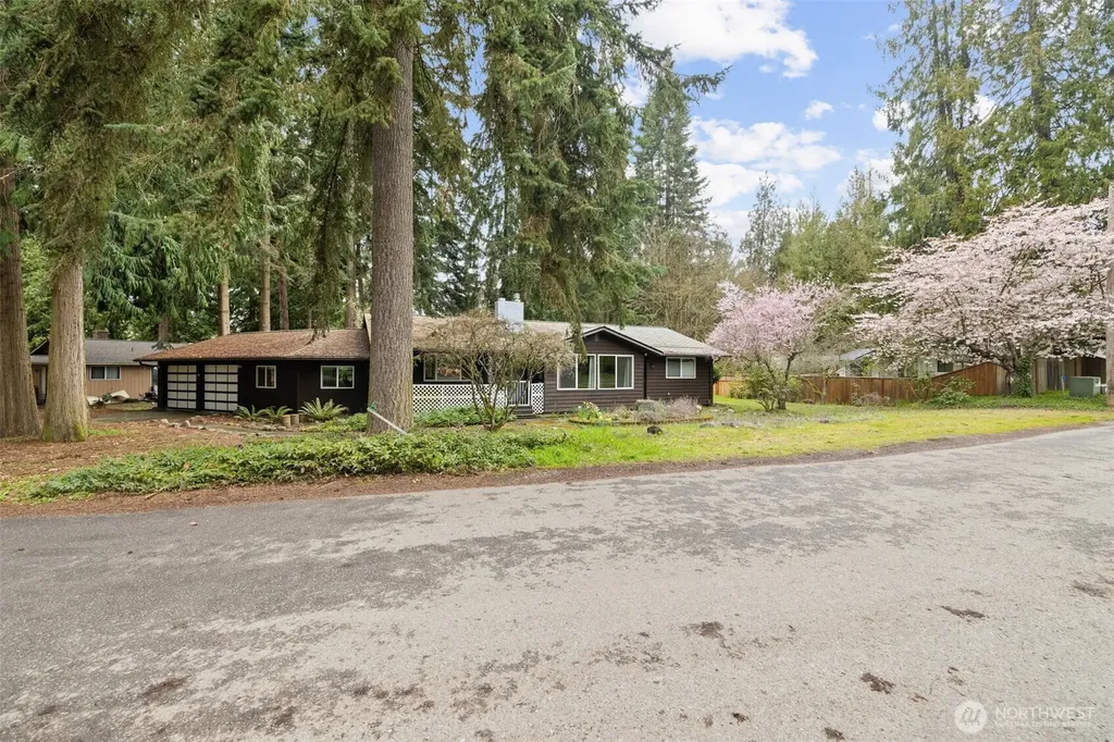 371 Dungeness Meadows Sequim WA 98382