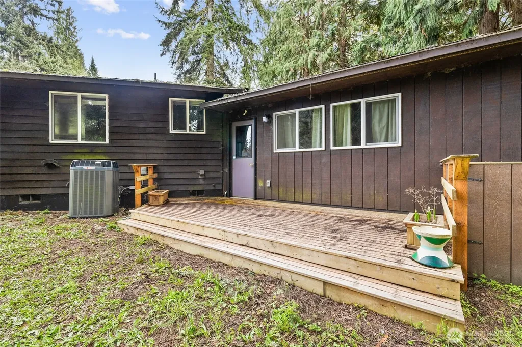 371 Dungeness Meadows Sequim WA 98382