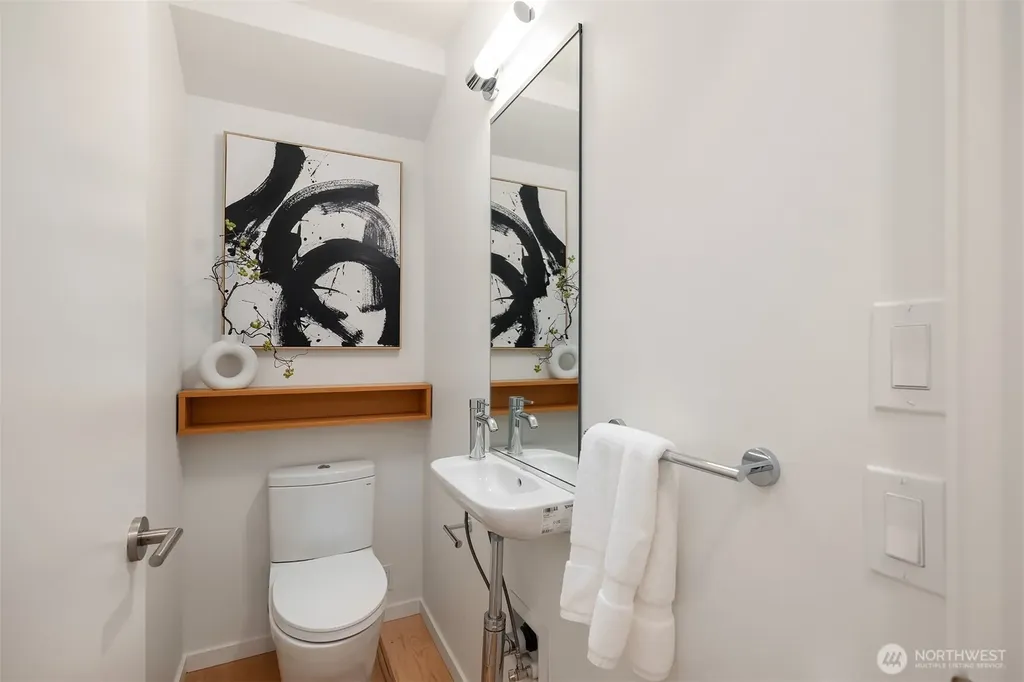 204 Shepard Way NW Bainbridge Island WA 98110
