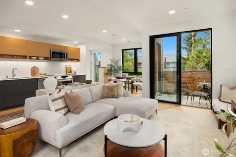204 Shepard Way NW Bainbridge Island WA 98110