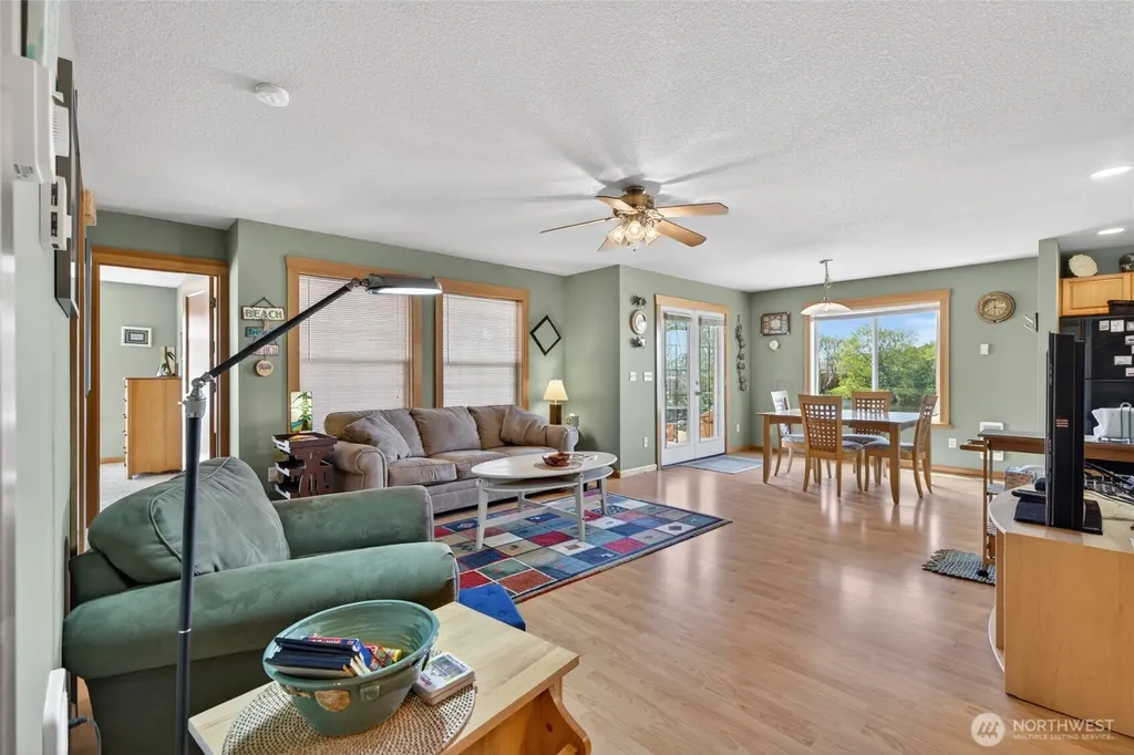 703 353rd Place Ocean Park WA 98640