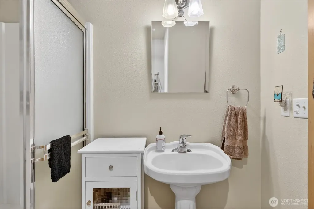 703 353rd Place Ocean Park WA 98640