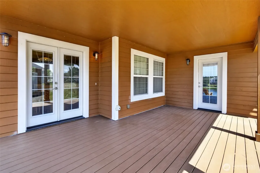 703 353rd Place Ocean Park WA 98640