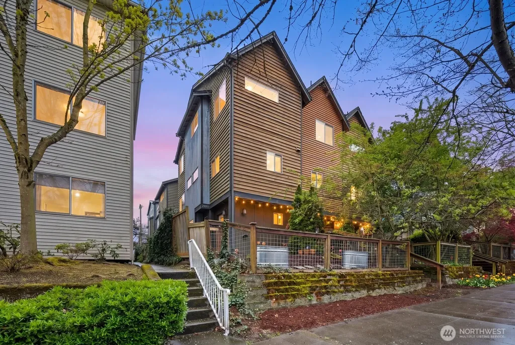 5937 California Avenue SW Seattle WA 98136