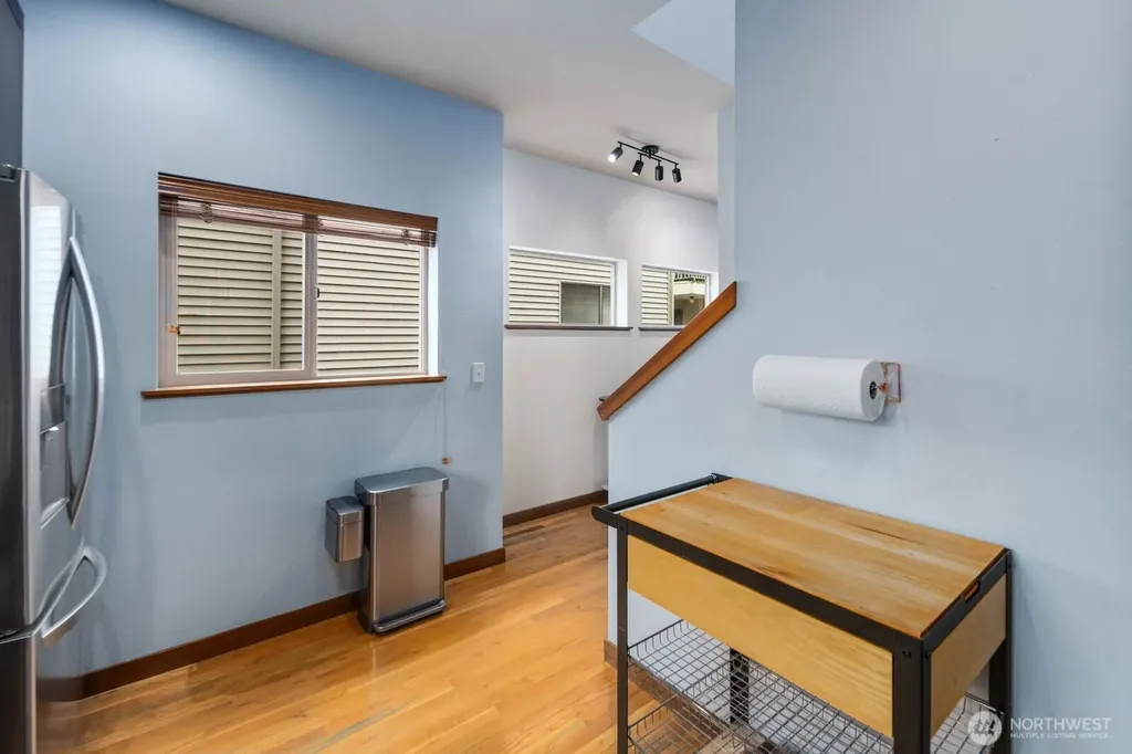 5937 California Avenue SW Seattle WA 98136