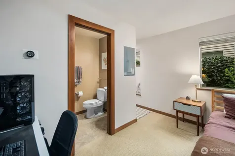 5937 California Avenue SW Seattle WA 98136