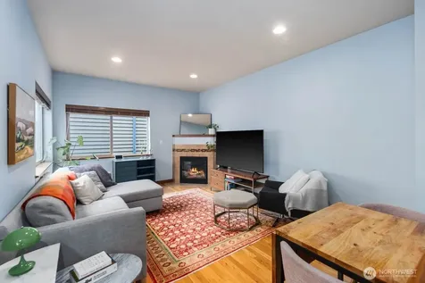 5937 California Avenue SW Seattle WA 98136