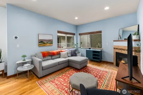 5937 California Avenue SW Seattle WA 98136