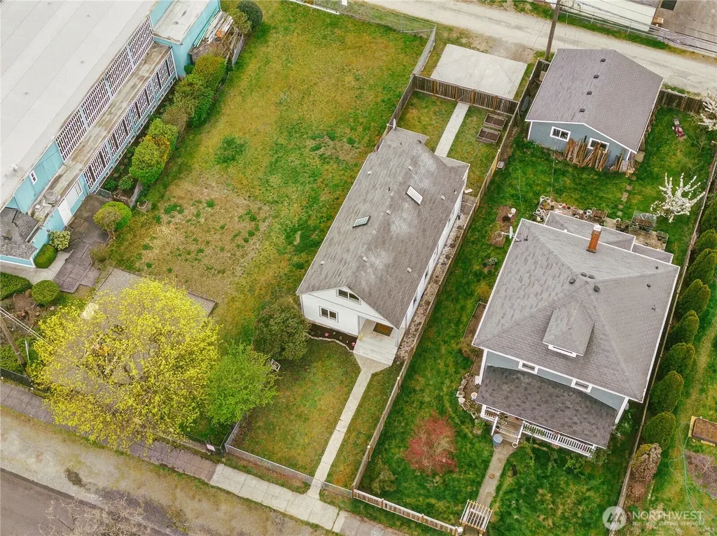 5414 S Pine Street Tacoma WA 98409