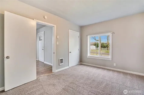 5414 S Pine Street Tacoma WA 98409