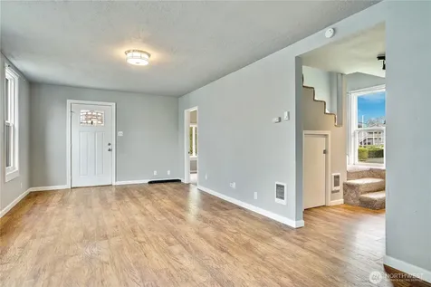 5414 S Pine Street Tacoma WA 98409