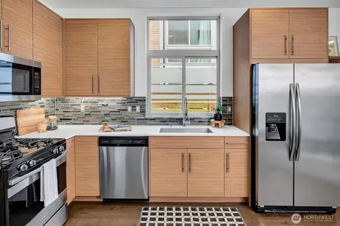 4809 Delridge Way SW Seattle WA 98106