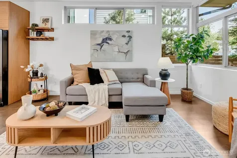 4809 Delridge Way SW Seattle WA 98106