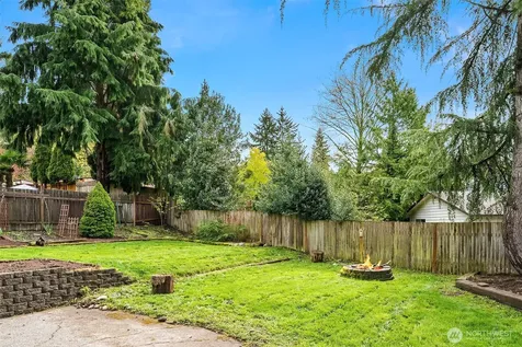 17615 Brook Boulevard Bothell WA 98012