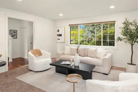 17615 Brook Boulevard Bothell WA 98012