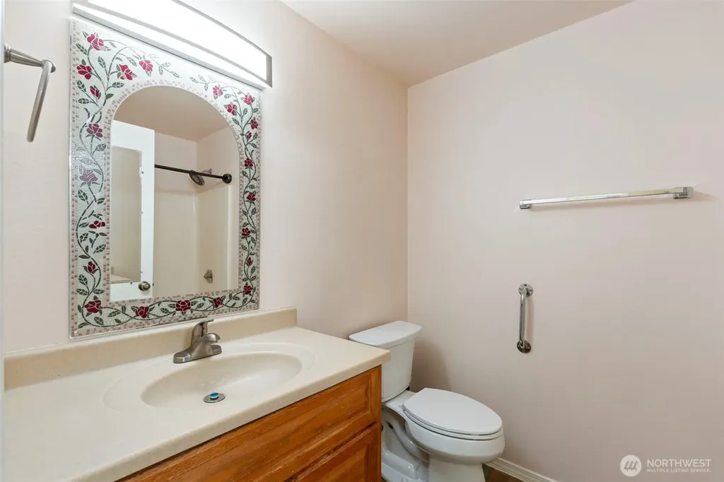 6811 36th Avenue SE Lacey WA 98503
