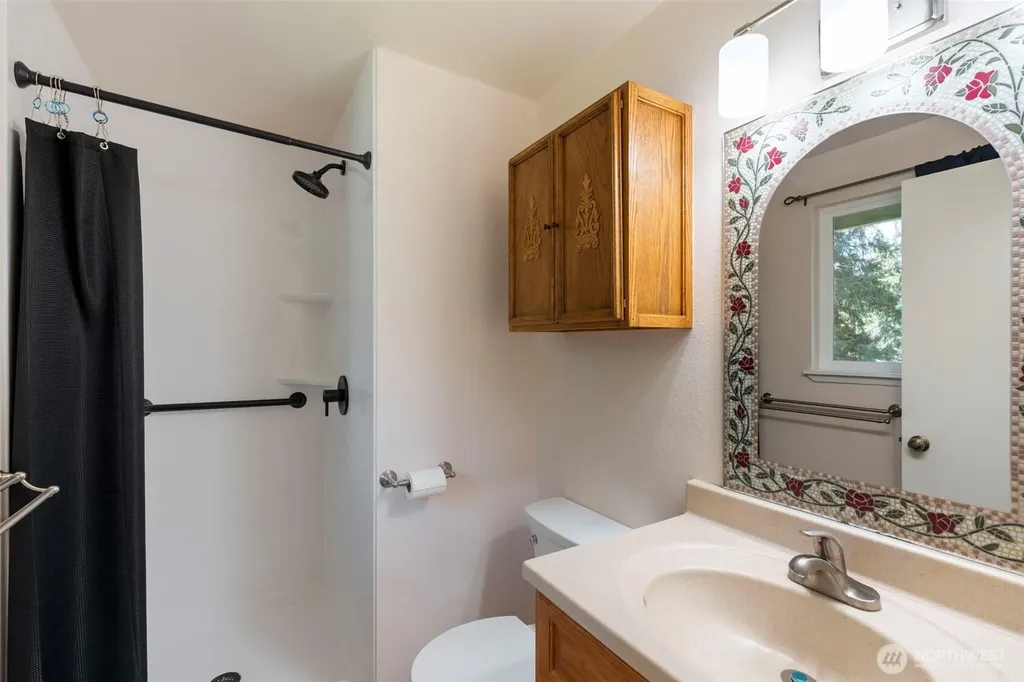 6811 36th Avenue SE Lacey WA 98503