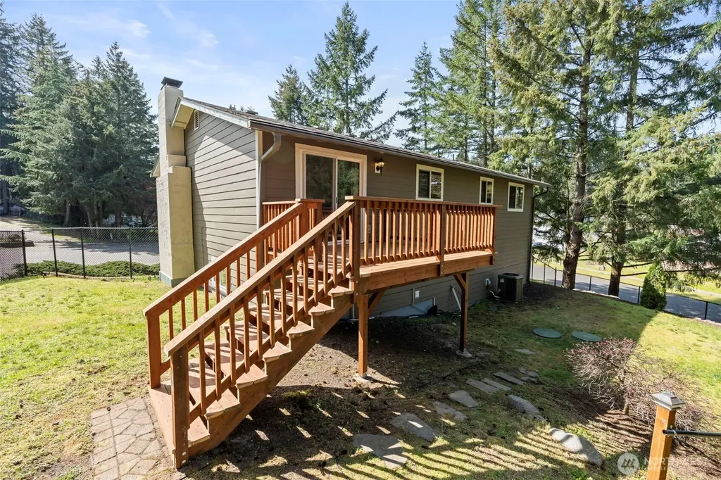 6811 36th Avenue SE Lacey WA 98503