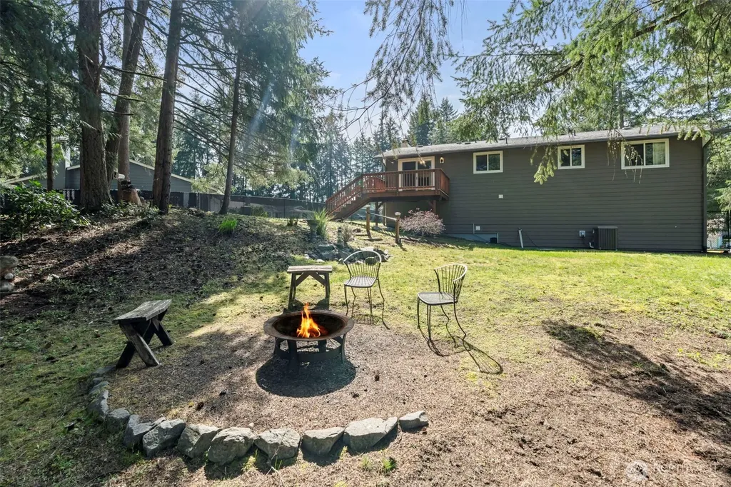 6811 36th Avenue SE Lacey WA 98503