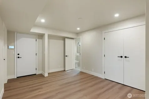 2425 NW Blue Ridge Drive Seattle WA 98177