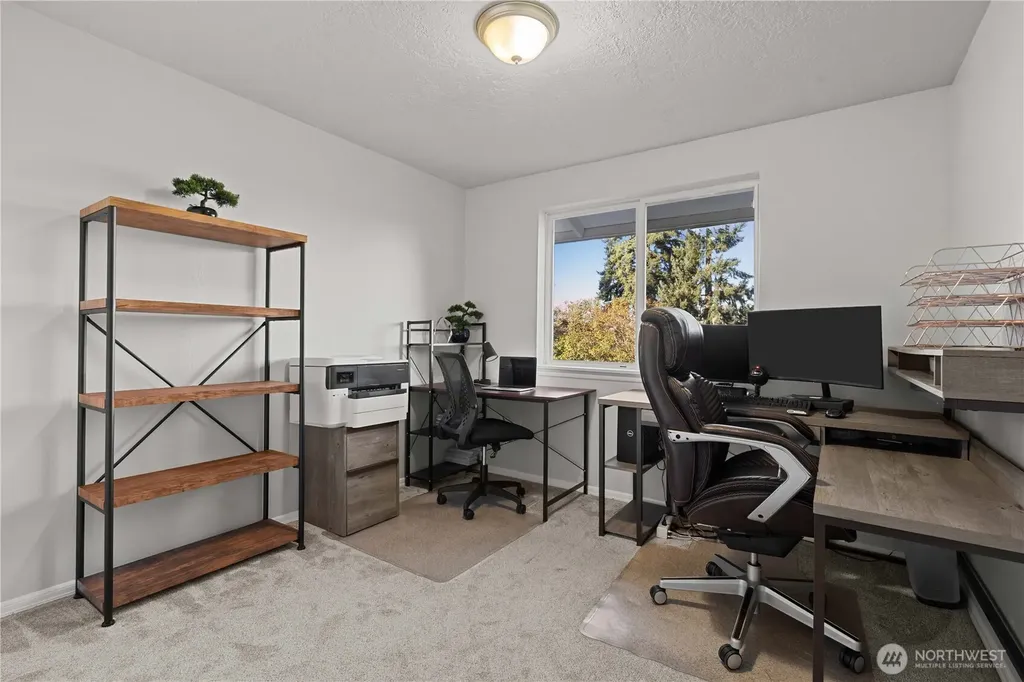 3907 SW 328th Street Federal Way WA 98023