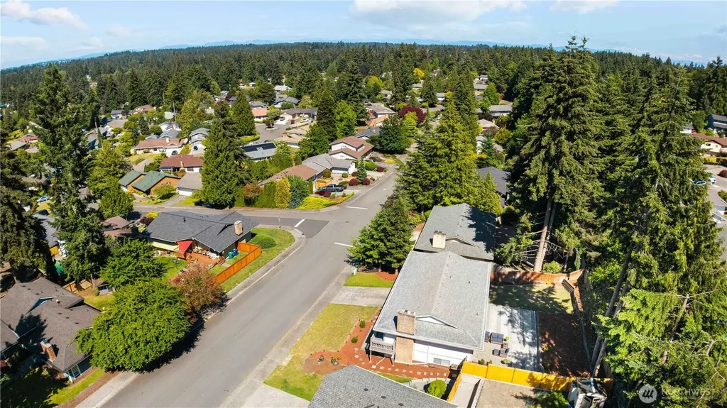 3907 SW 328th Street Federal Way WA 98023