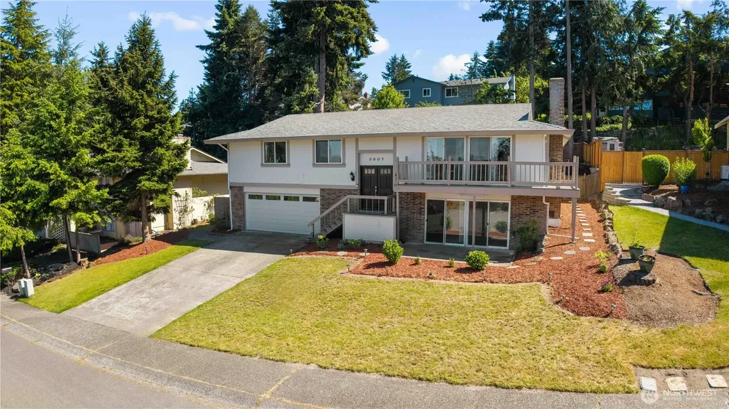 3907 SW 328th Street Federal Way WA 98023